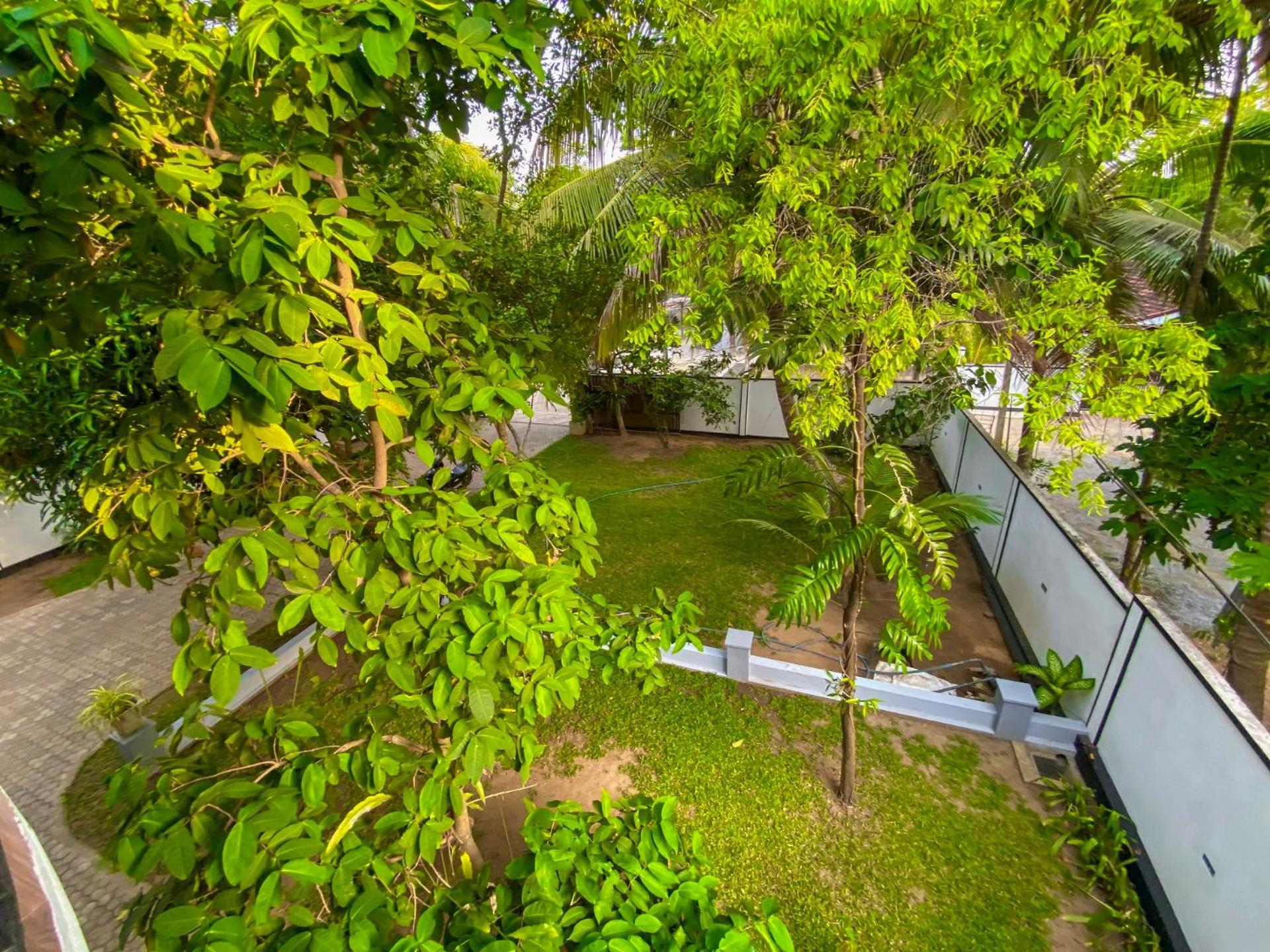 Yala Safari Green Home Stay Tissamaharama Exteriör bild
