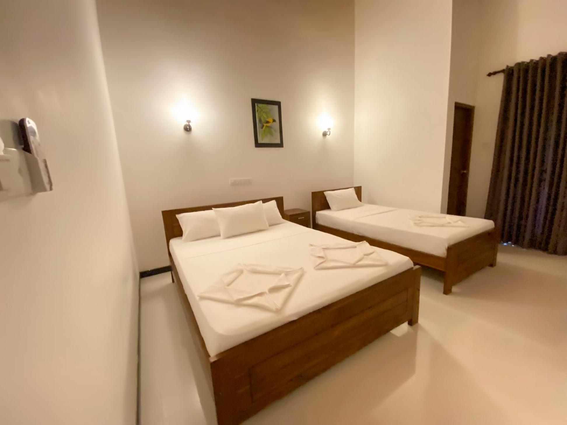 Yala Safari Green Home Stay Tissamaharama Exteriör bild