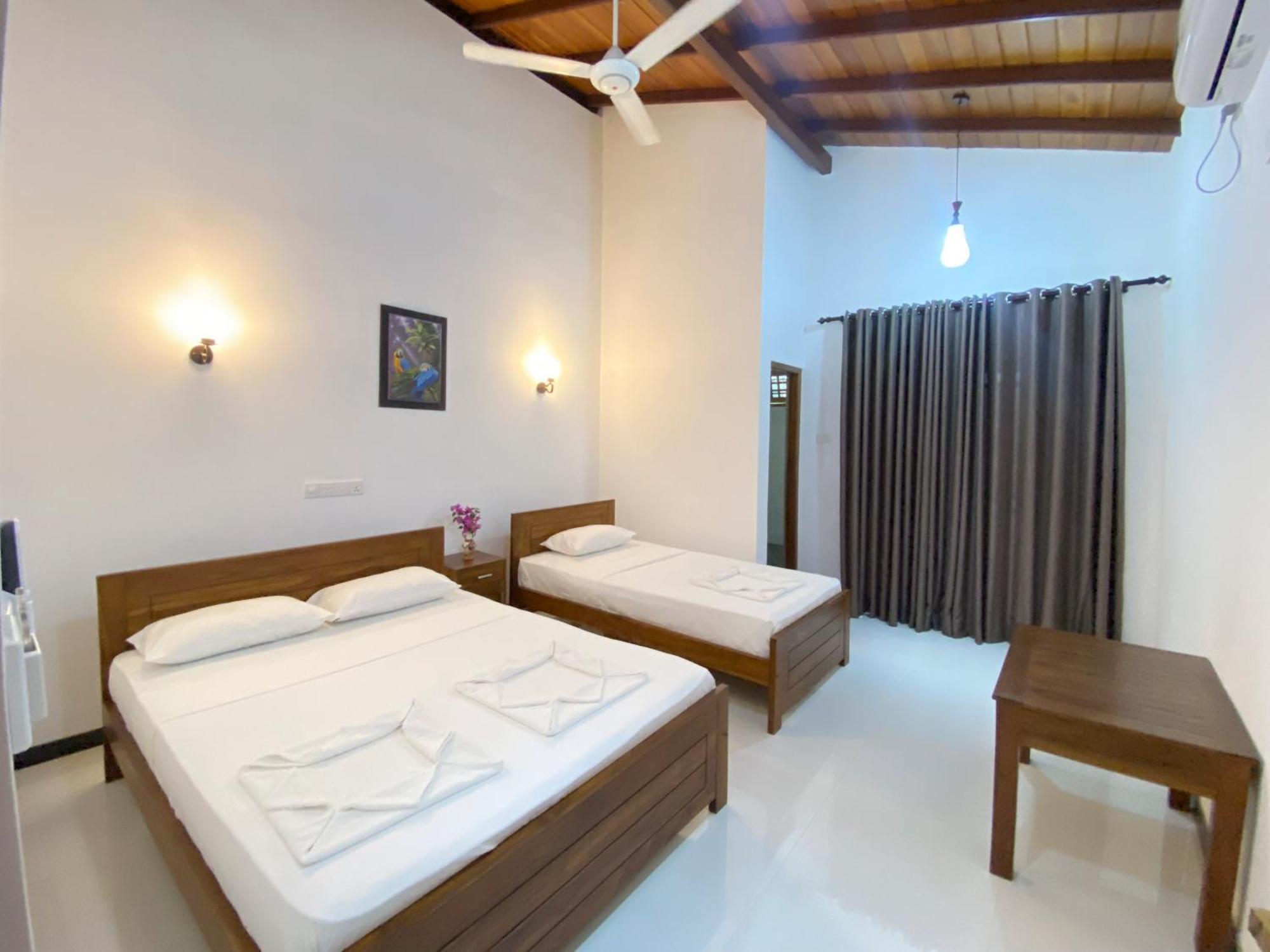 Yala Safari Green Home Stay Tissamaharama Exteriör bild